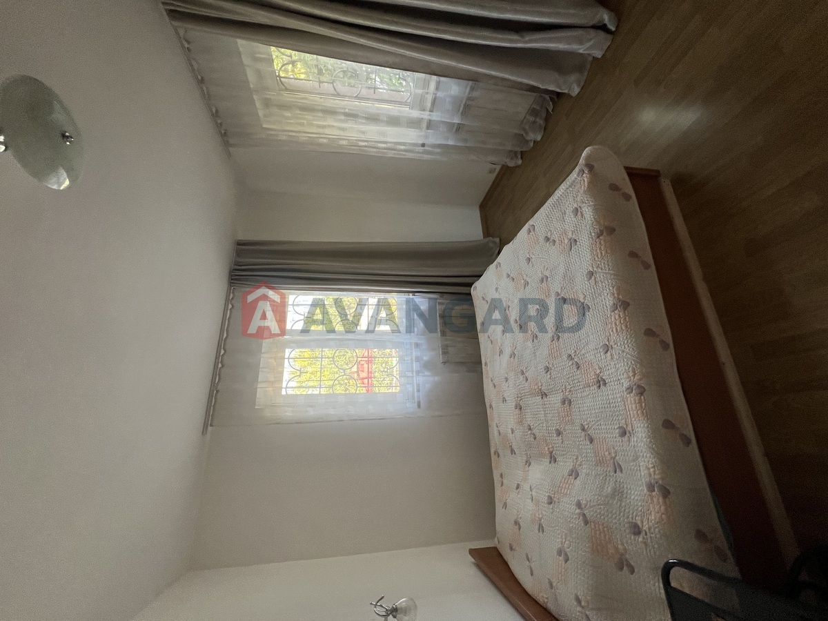 , 320 ..  23