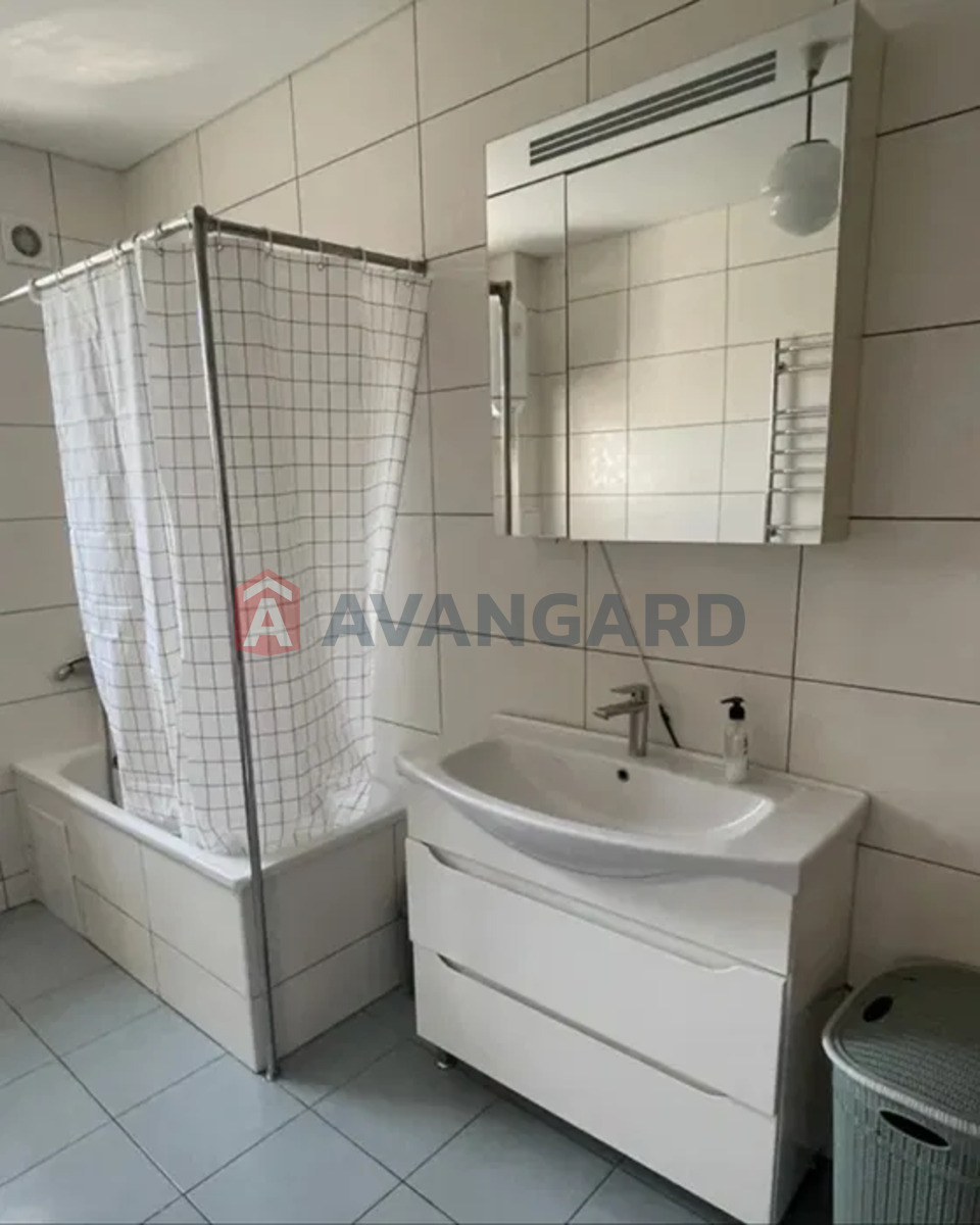 �������, 190 ��.�. ���� 16