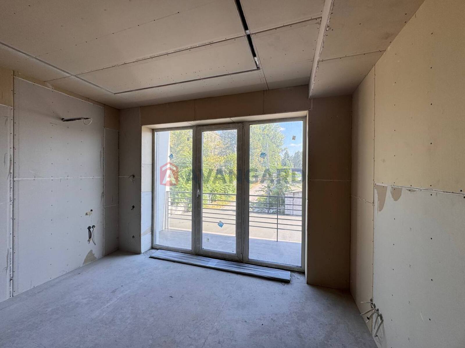 ��������, 226 ��.�. ���� 8