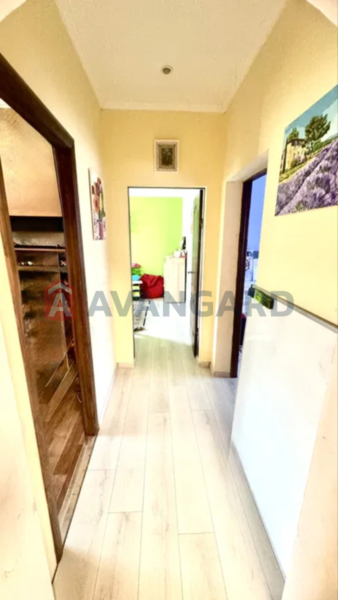 �������, 80 ��.�. ���� 23