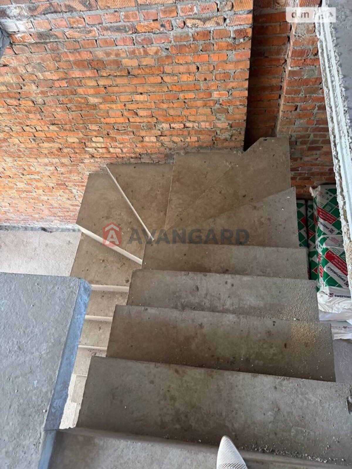 ��������, 95 ��.�. ���� 10