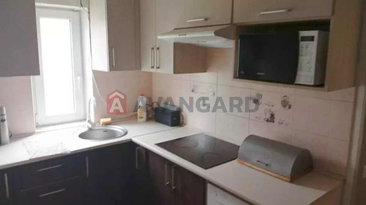 �������, 42 ��.�. ���� 6