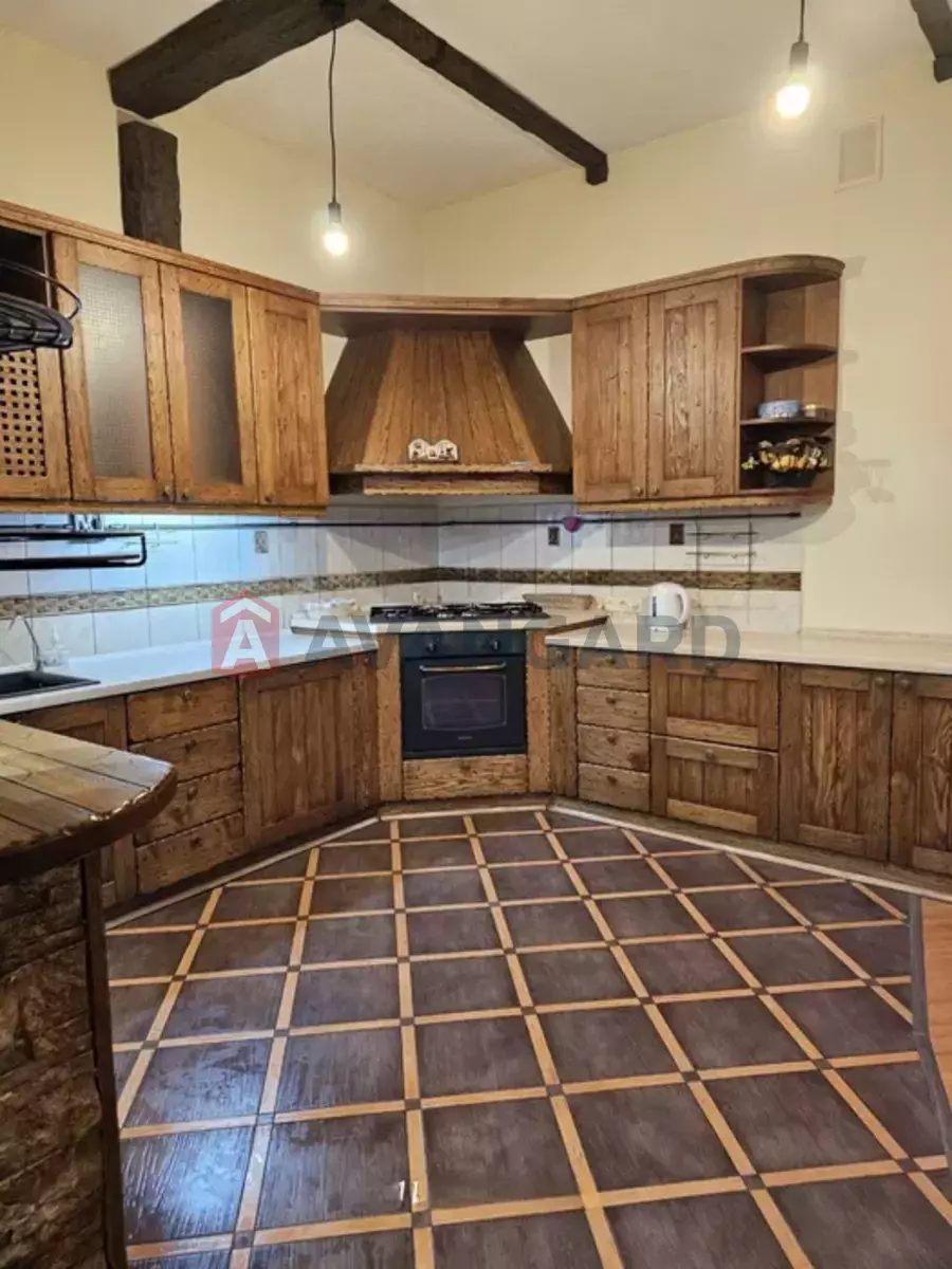 �������, 178 ��.�. ���� 19