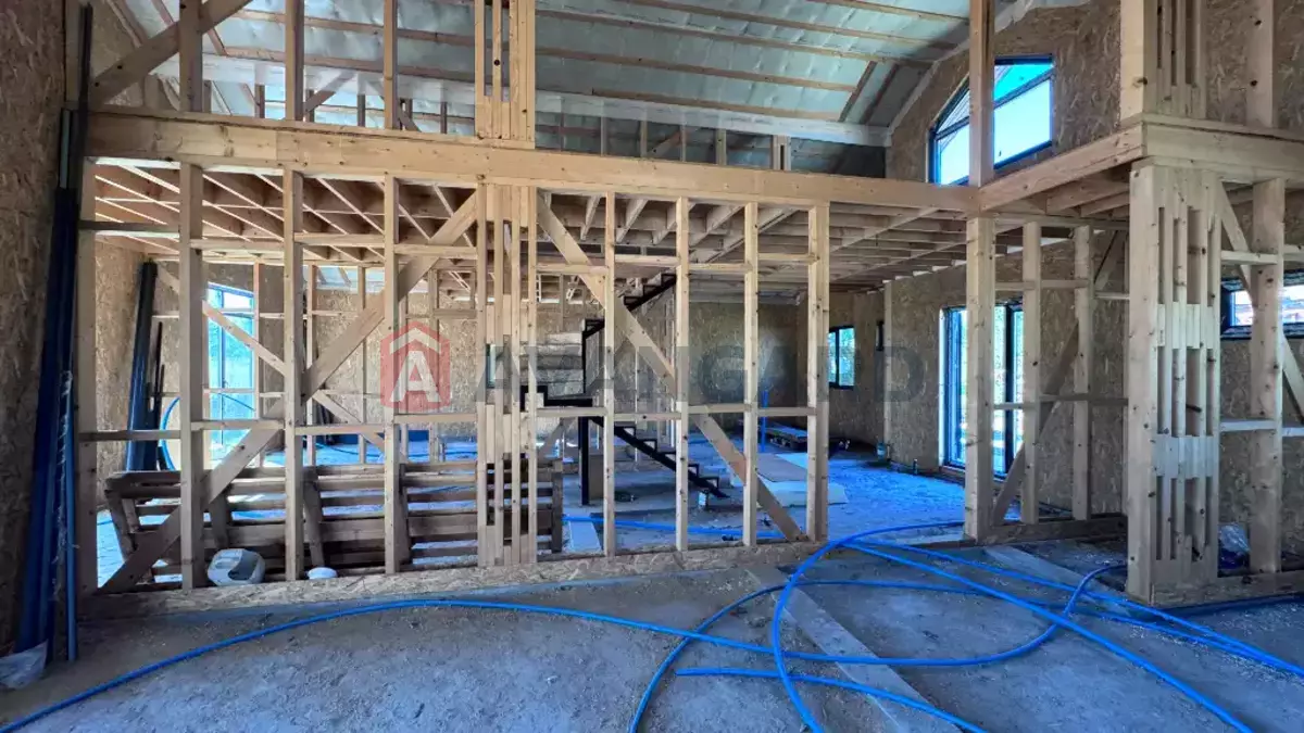 �������, 160 ��.�. ���� 13