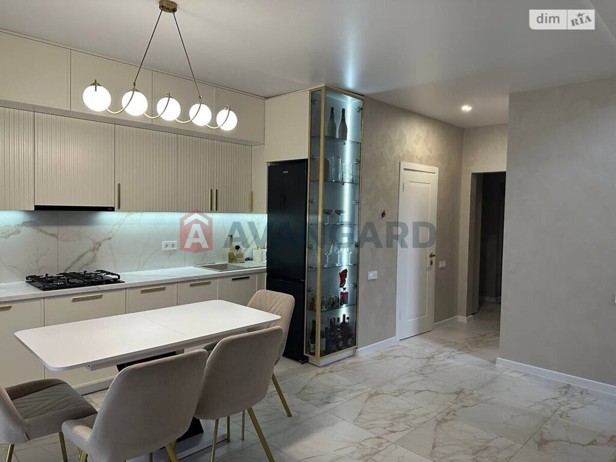 105 ��.�. ���� 1