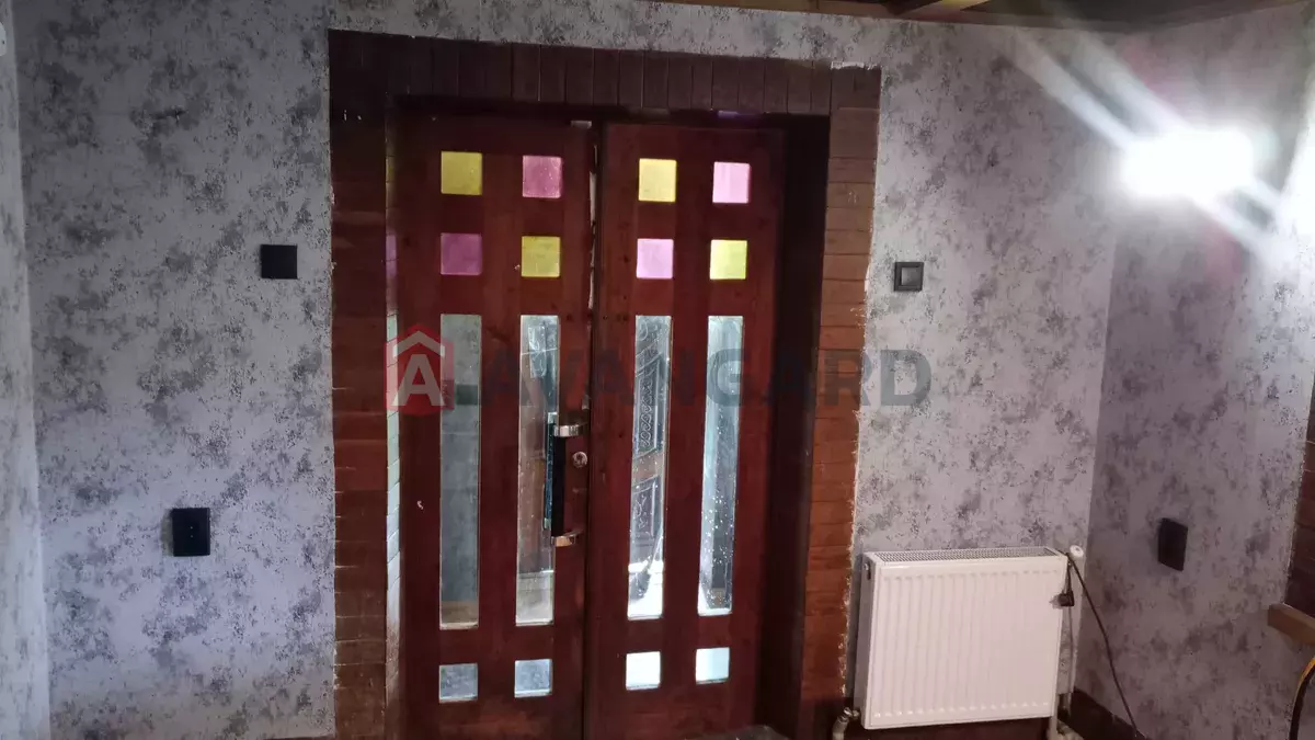 ����, 53 ��.�. ���� 8