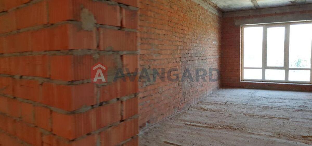 �������, 300 ��.�. ���� 12