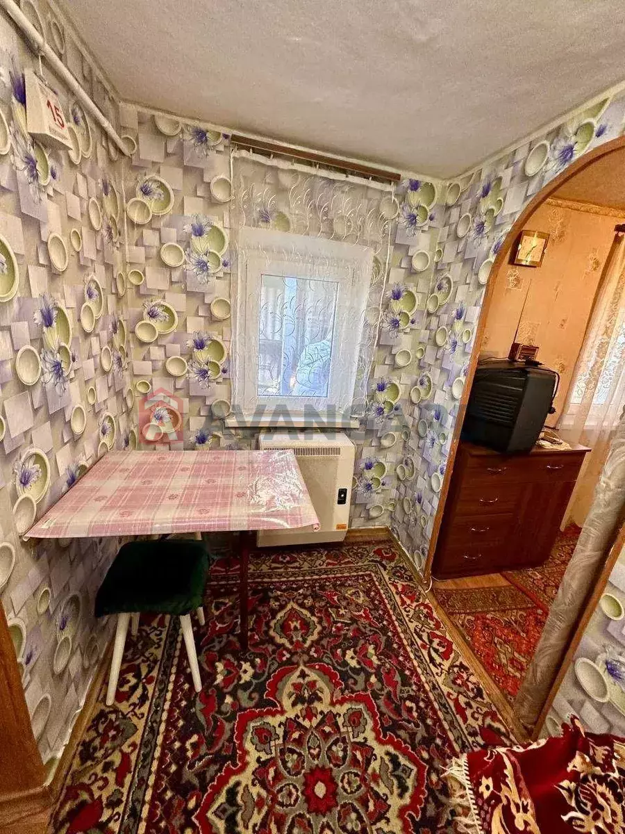 ������� �������, 50 ��.�. ���� 9