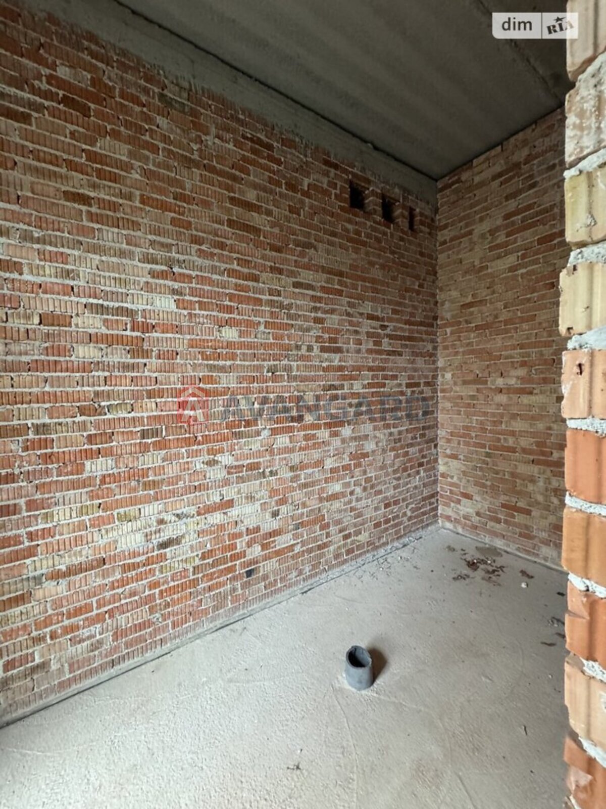 �������, 272 ��.�. ���� 24