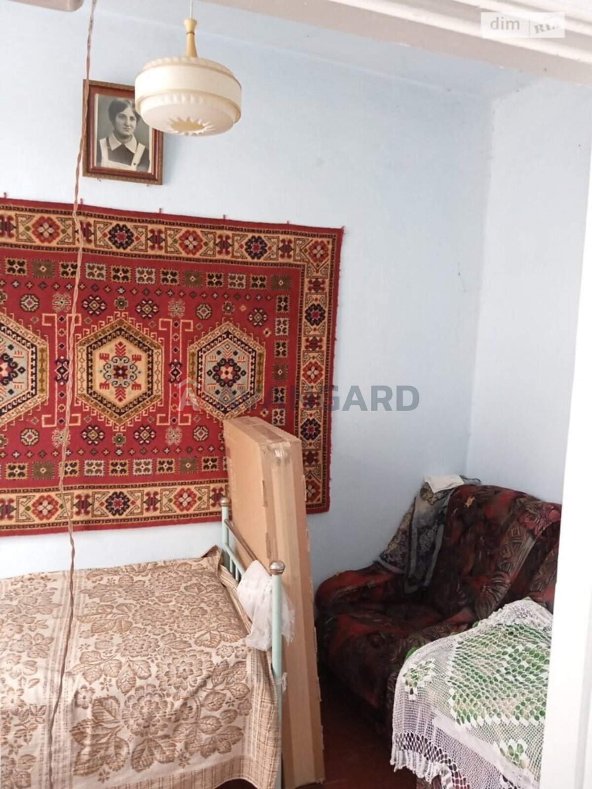 ������� �������, 47 ��.�. ���� 10