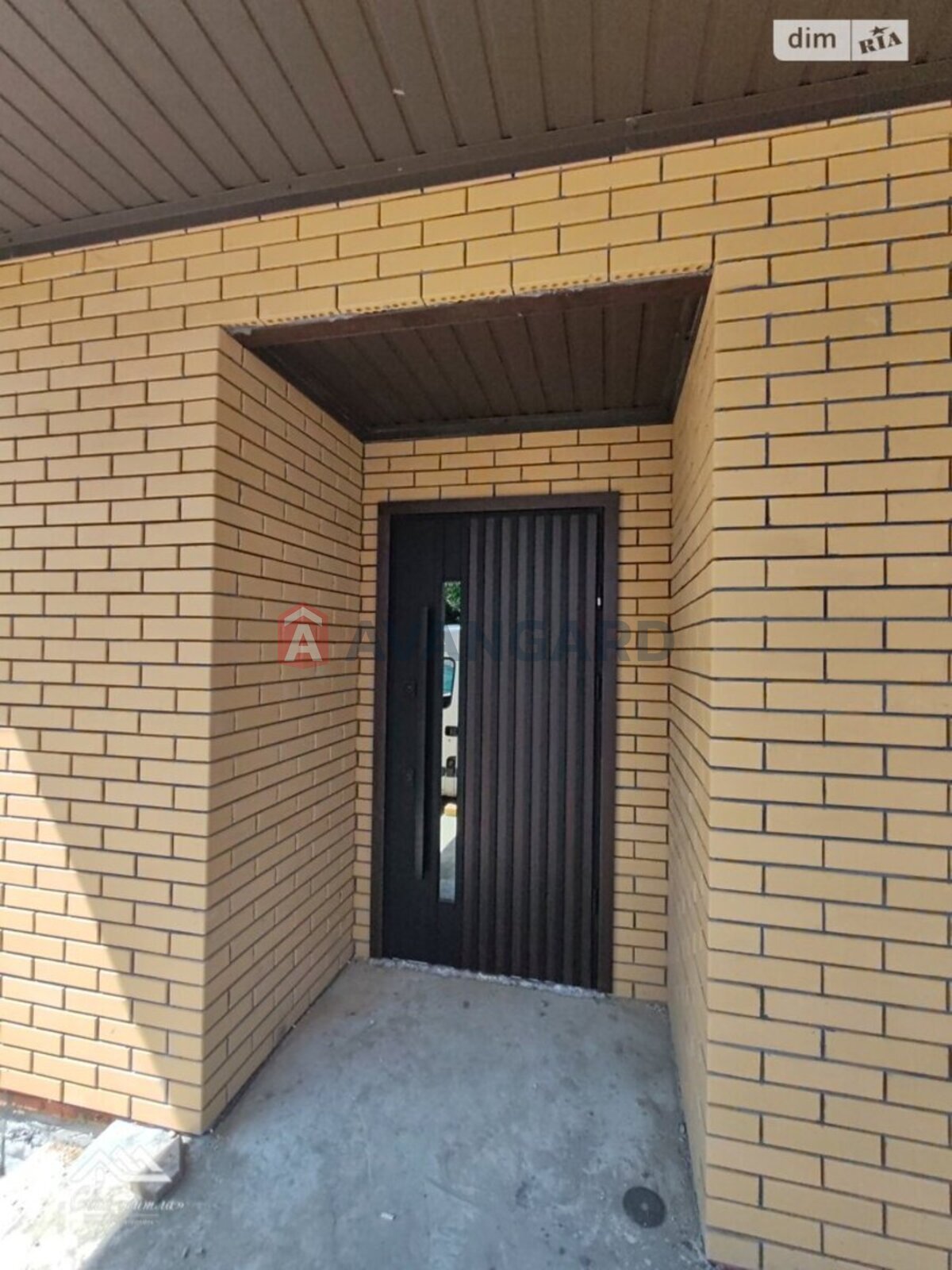, 105 ..  2