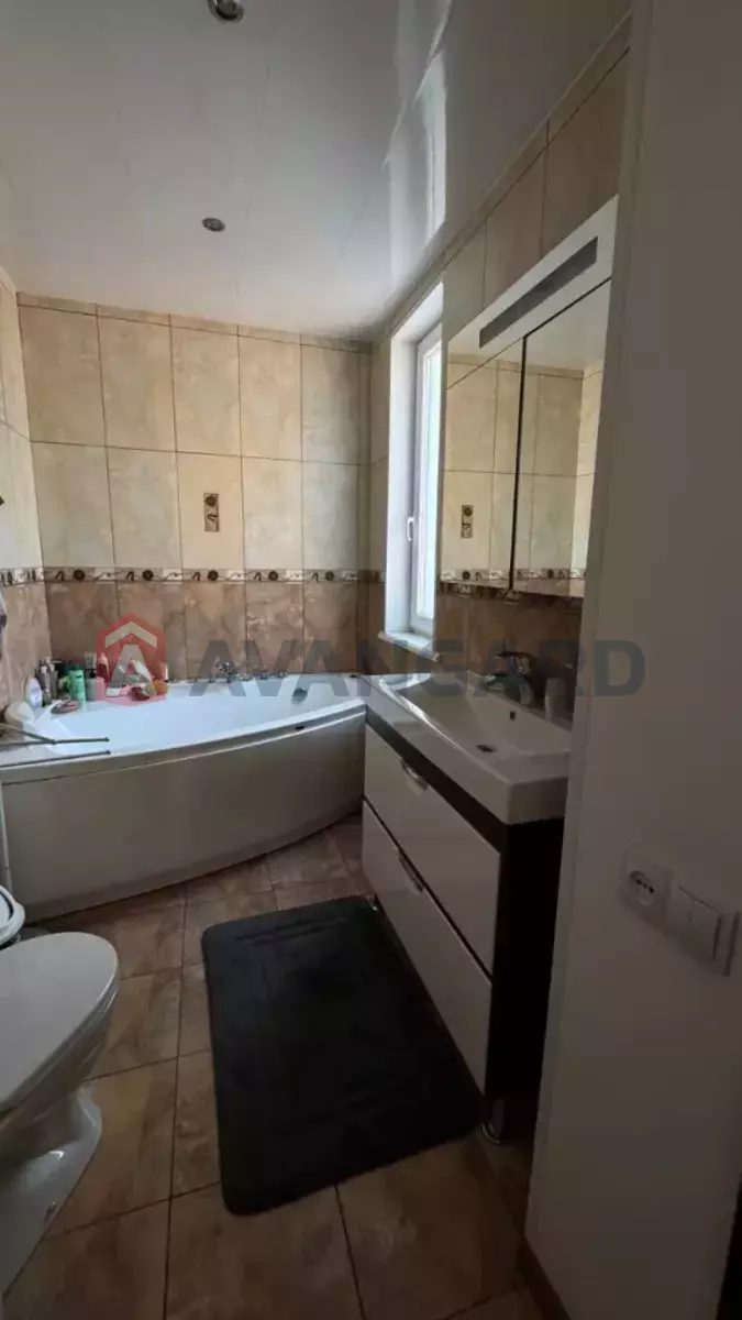 �������, 166 ��.�. ���� 6