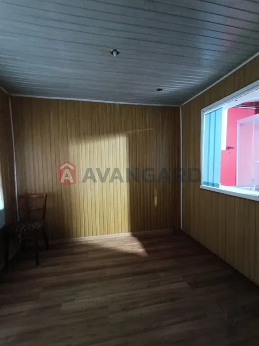 ������� �������, 42 ��.�. ���� 9