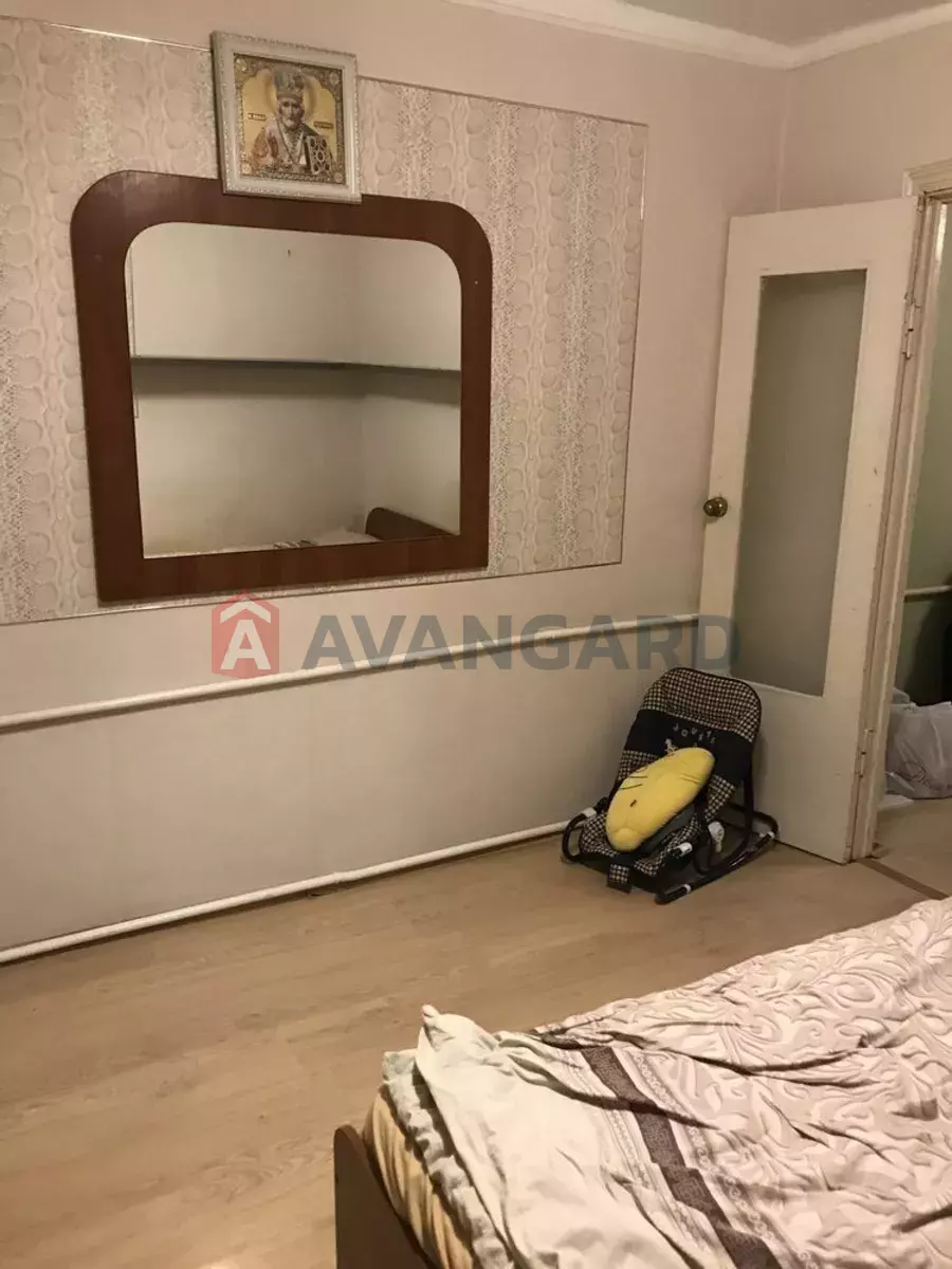 ������� �������, 30 ��.�. ���� 9