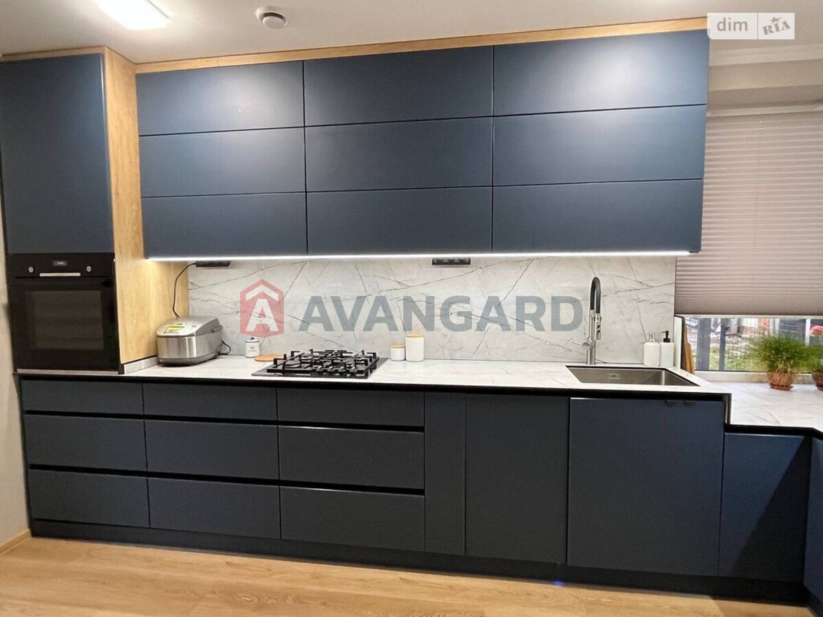 �������, 144 ��.�. ���� 7