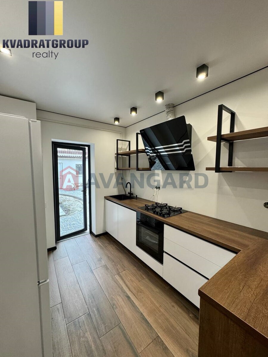 ���, 150 ��.�. ���� 11