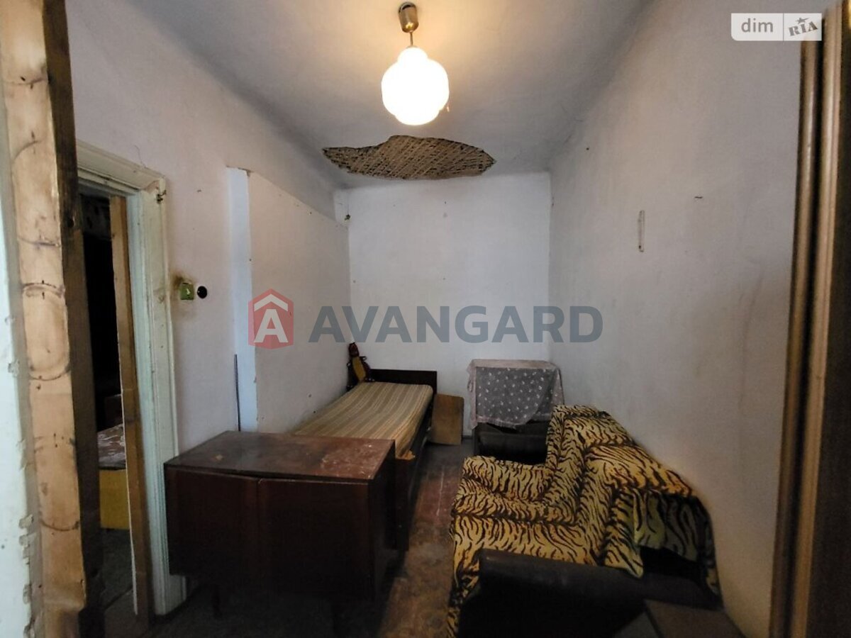 ������� �������, 48 ��.�. ���� 3