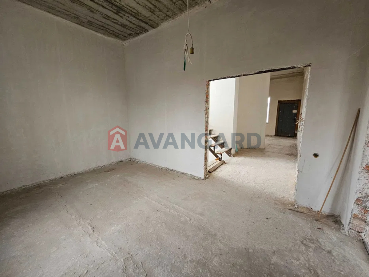 �������, 234 ��.�. ���� 8