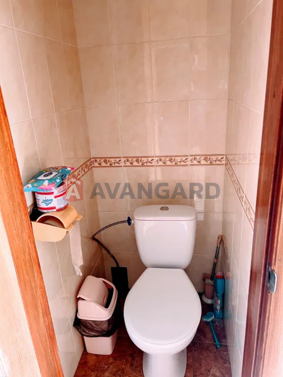 ������� �������, 61 ��.�. ���� 9