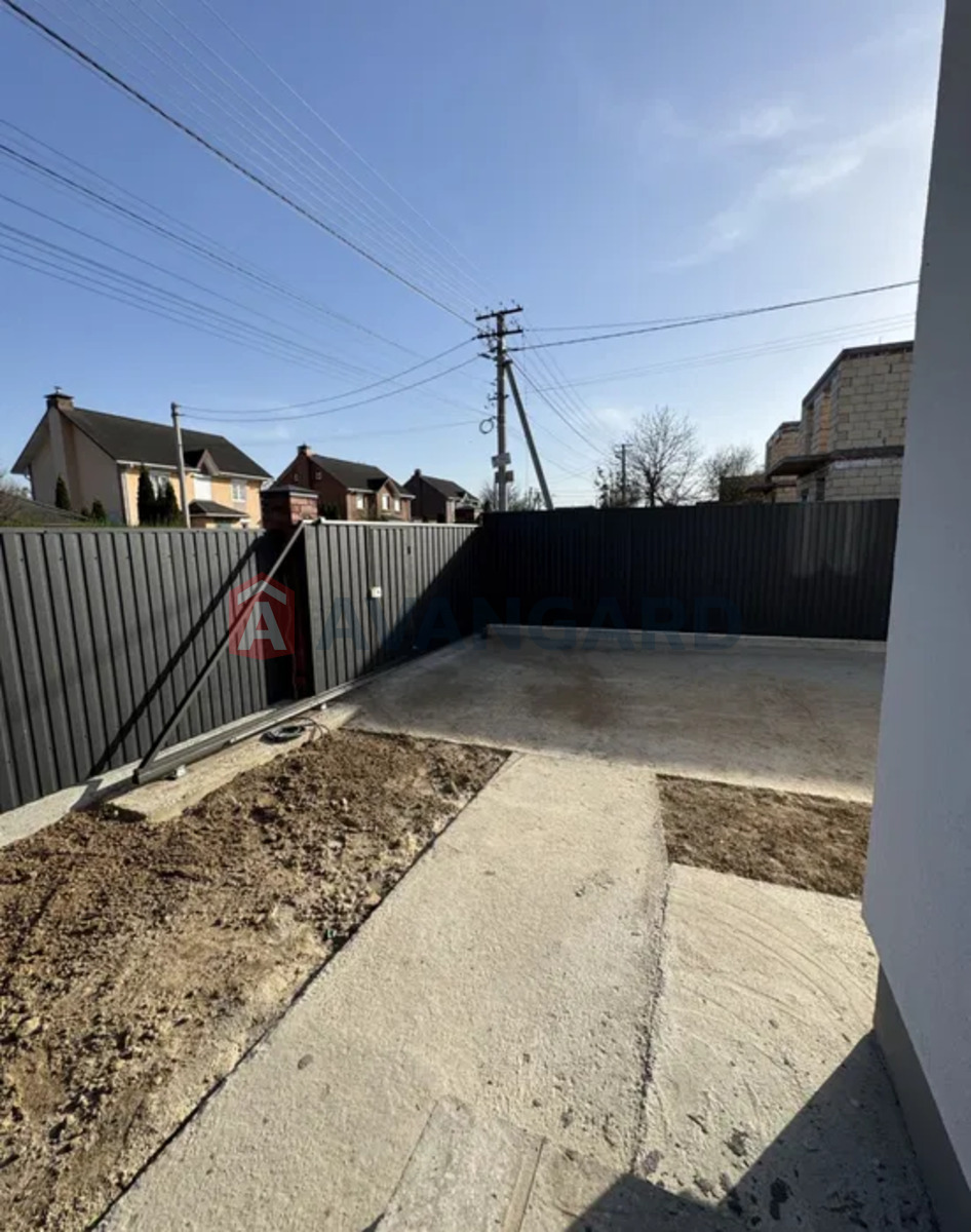 �������, 120 ��.�. ���� 4