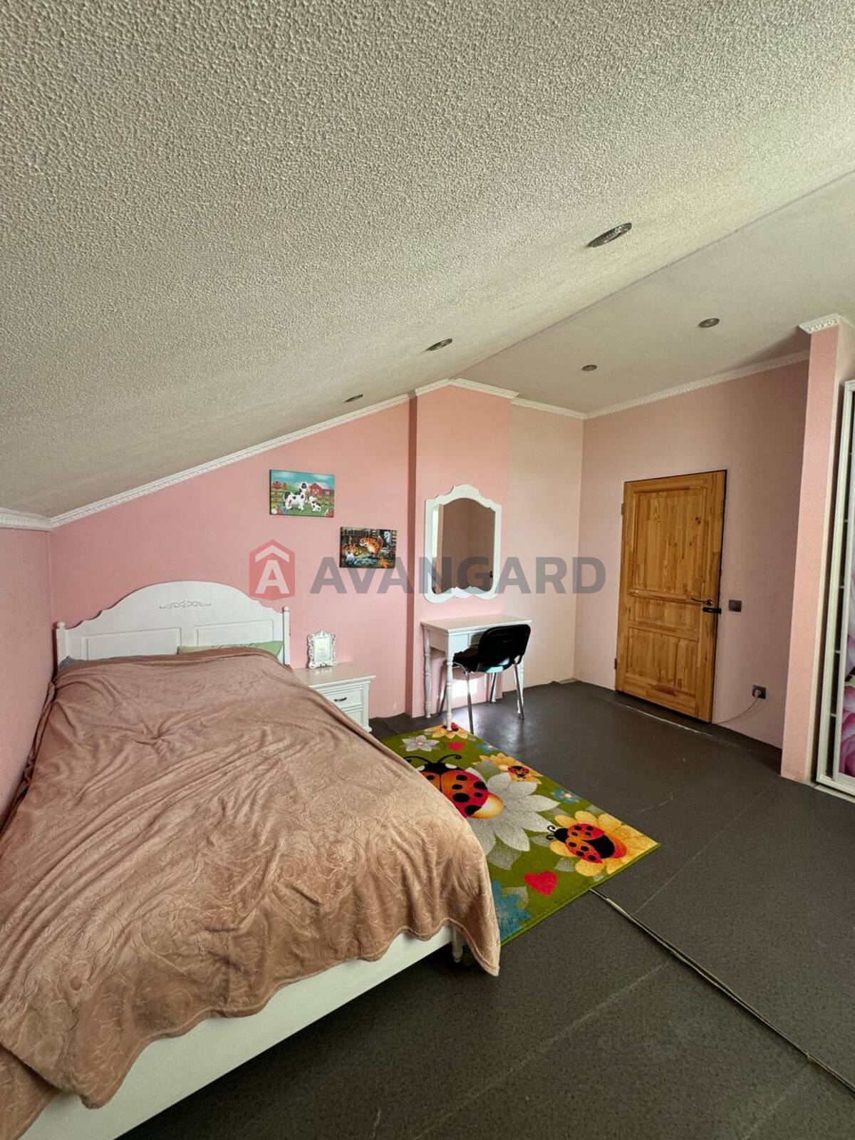 �������, 237 ��.�. ���� 14