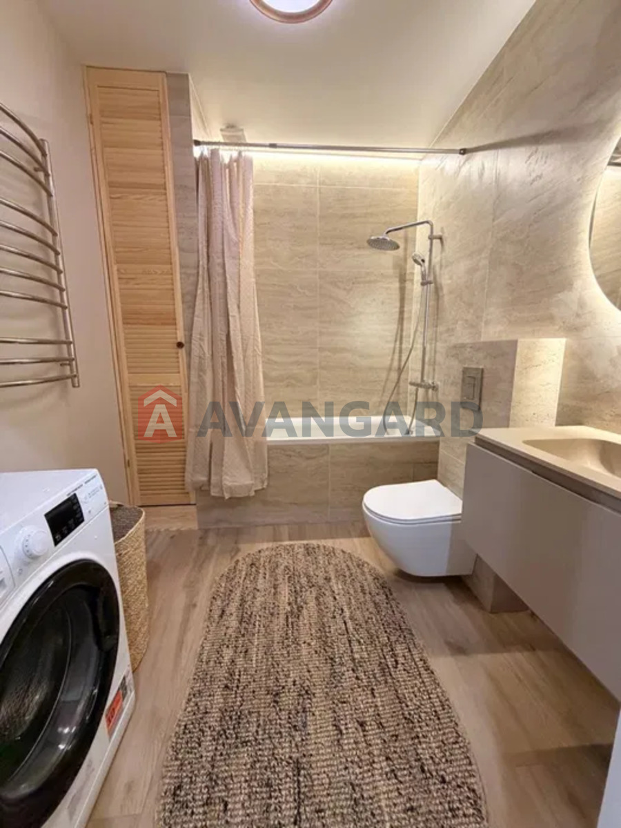 ��������, 135 ��.�. ���� 17