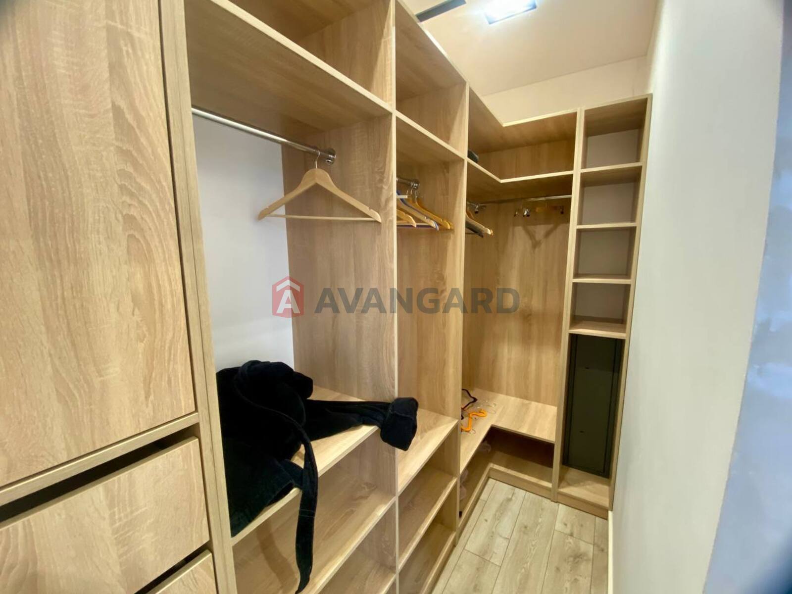 �������, 135 ��.�. ���� 7