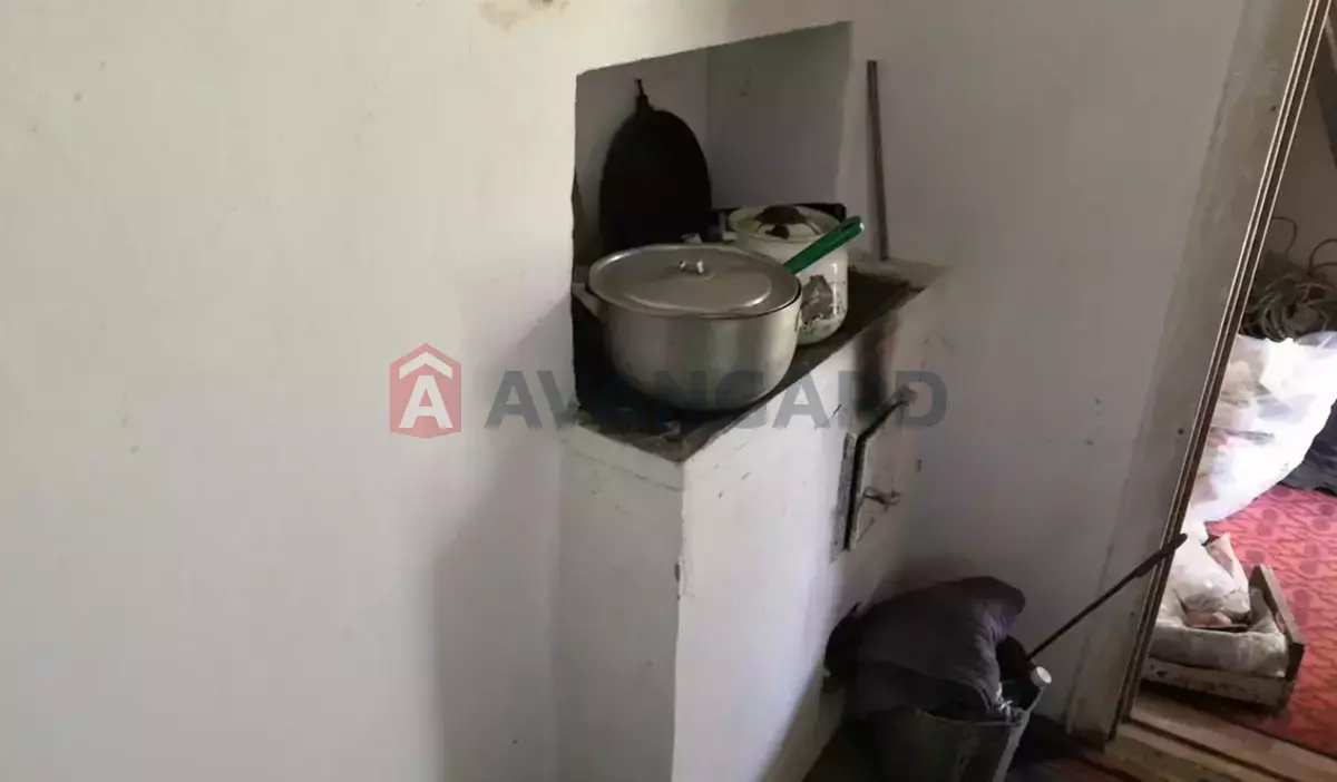 �������, 70 ��.�. ���� 2