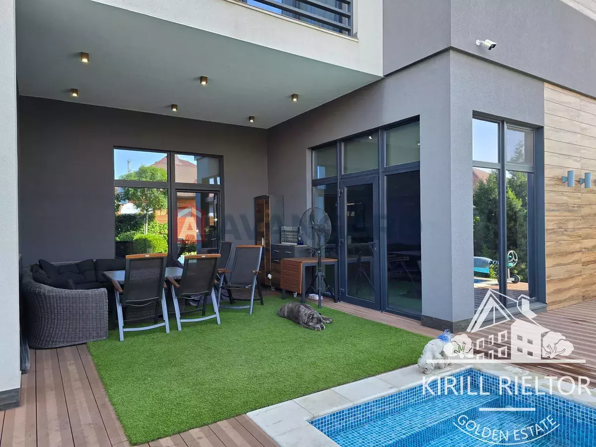 �������, 306 ��.�. ���� 6