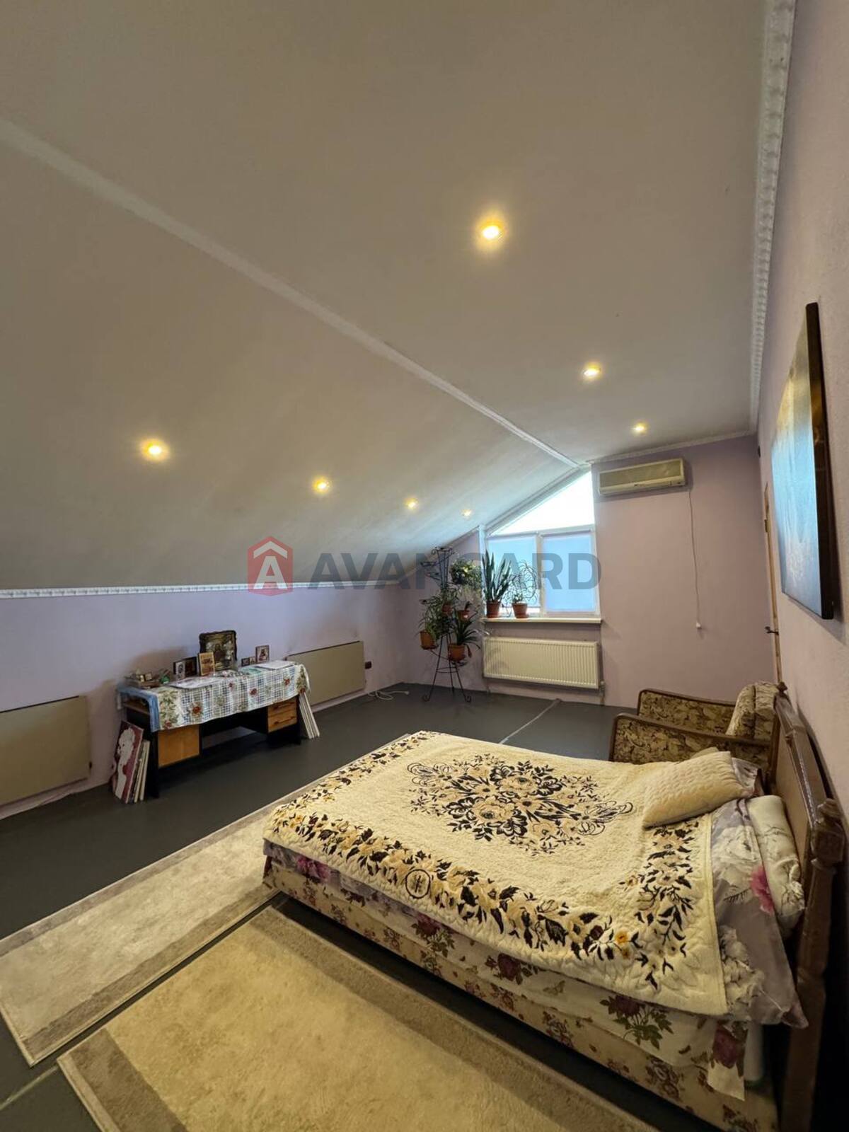 �������, 237 ��.�. ���� 16