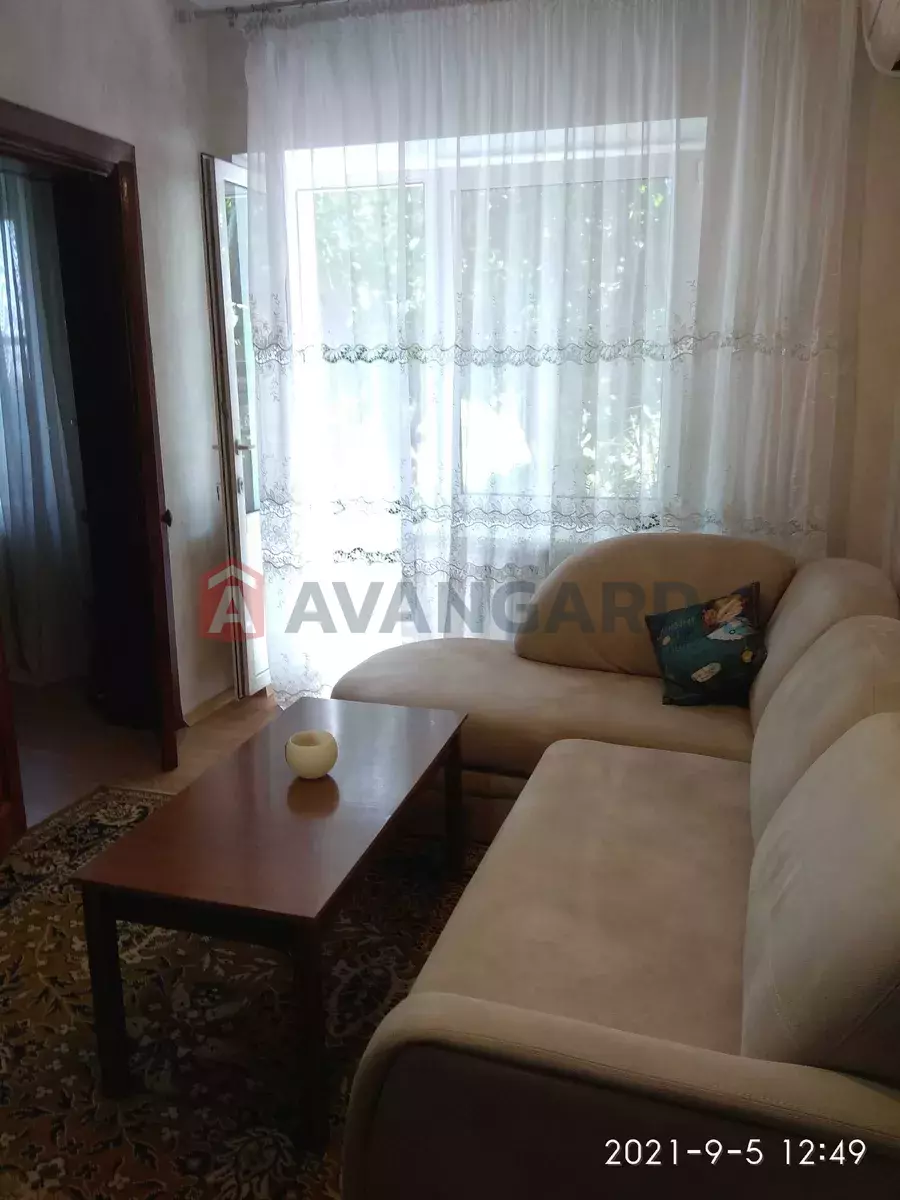 �������, 71 ��.�. ���� 8