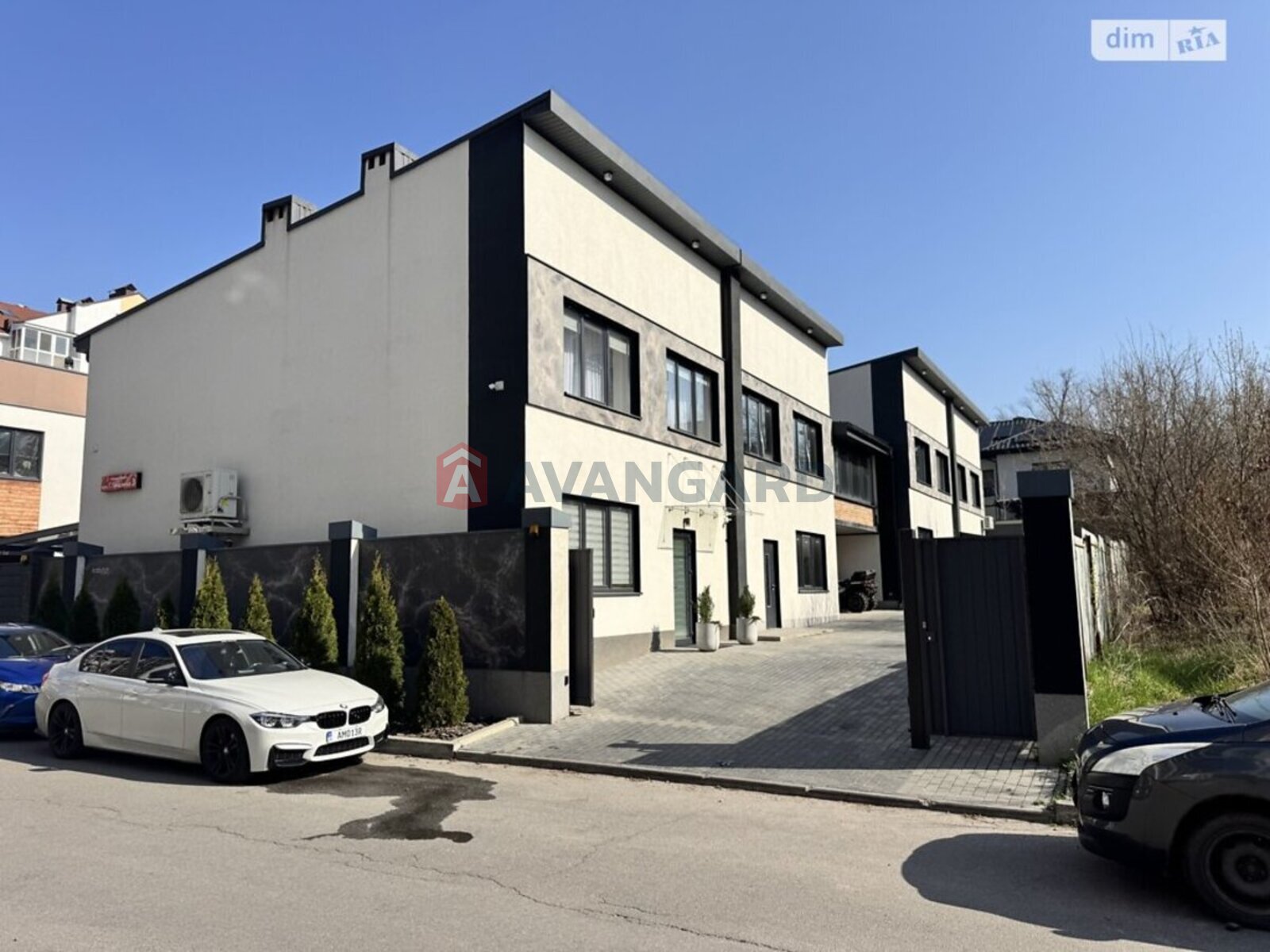 ��������, 200 ��.�. ���� 1