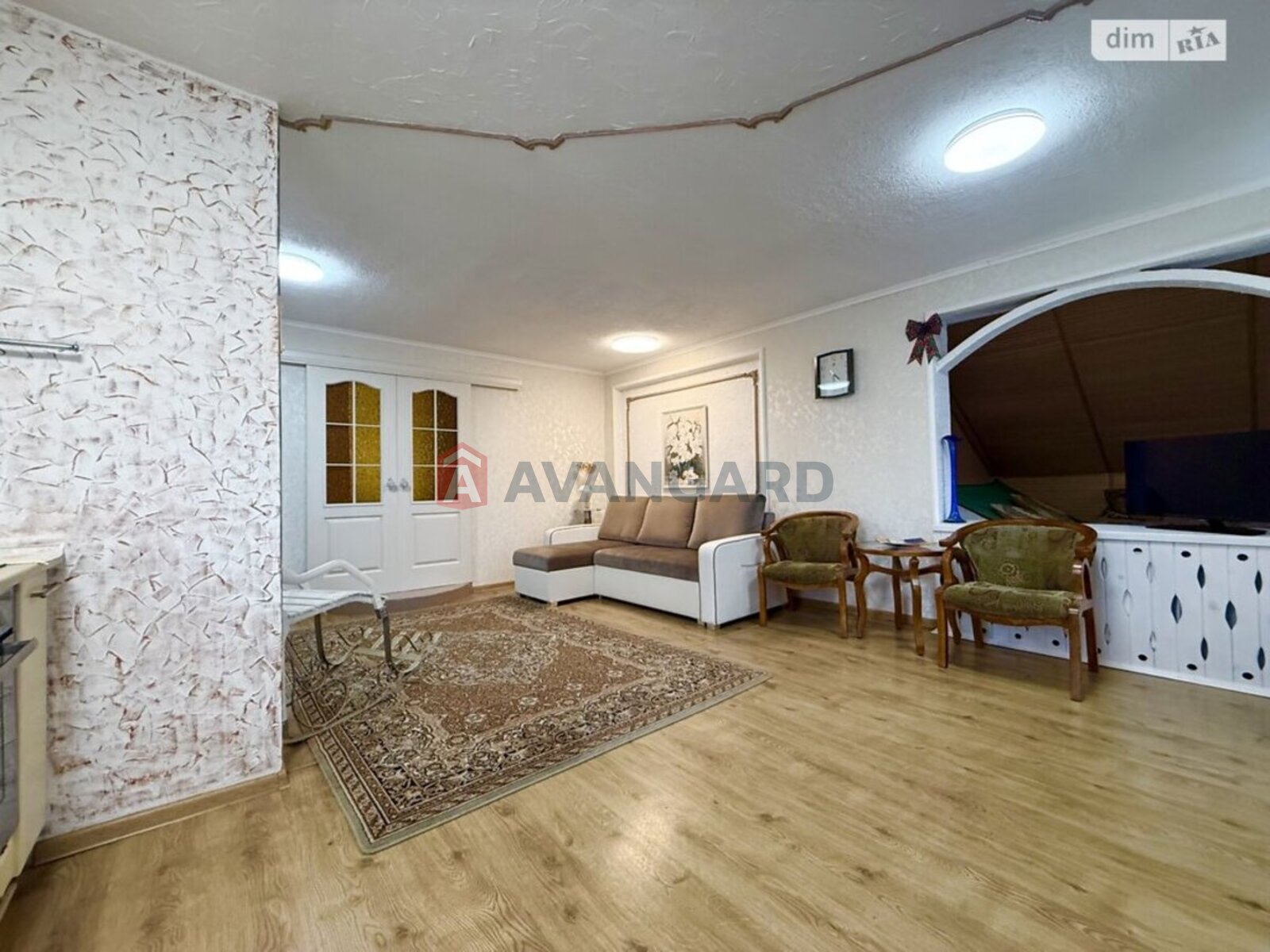 �������, 121 ��.�. ���� 6