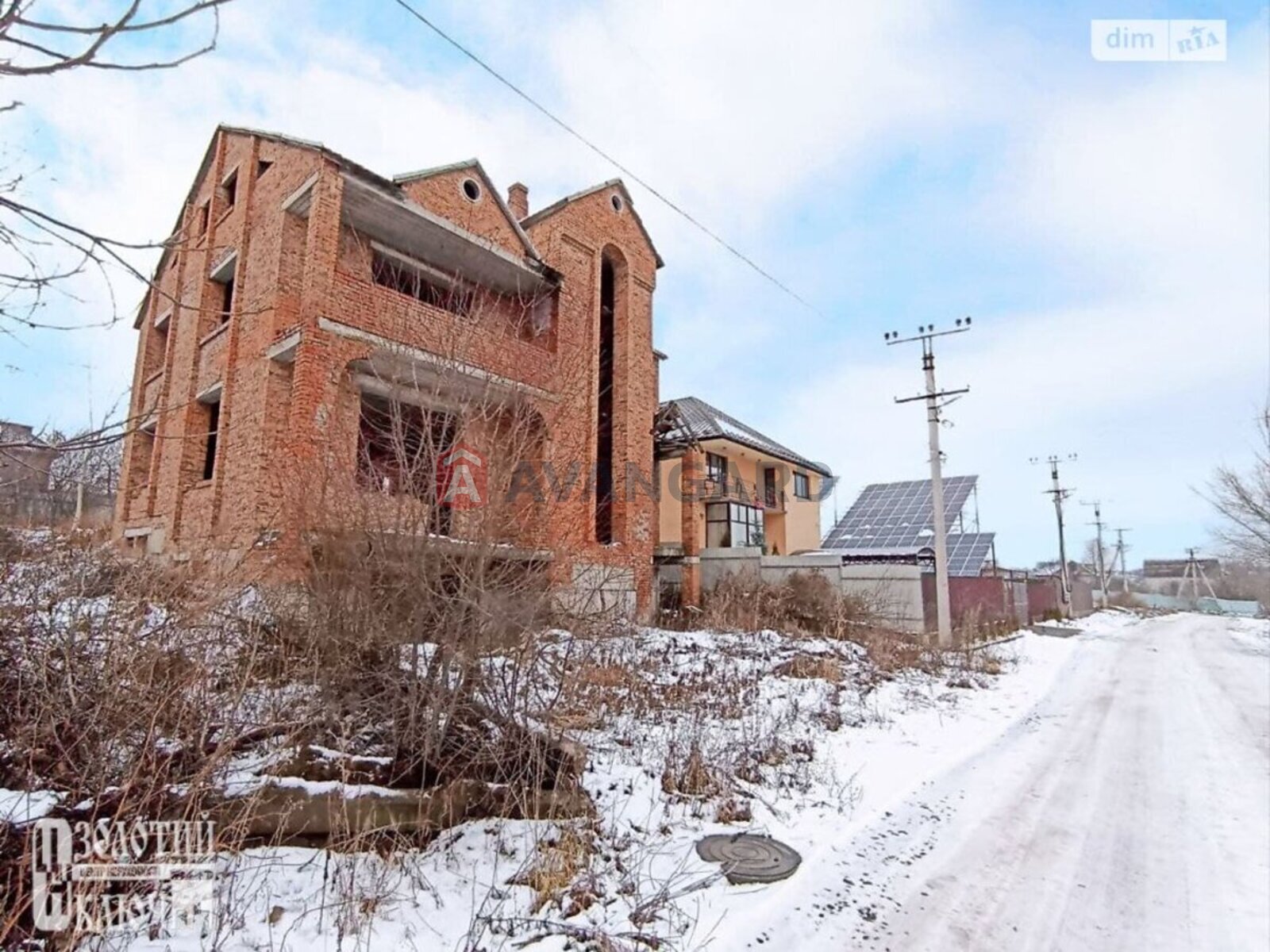 �������, 240 ��.�. ���� 4