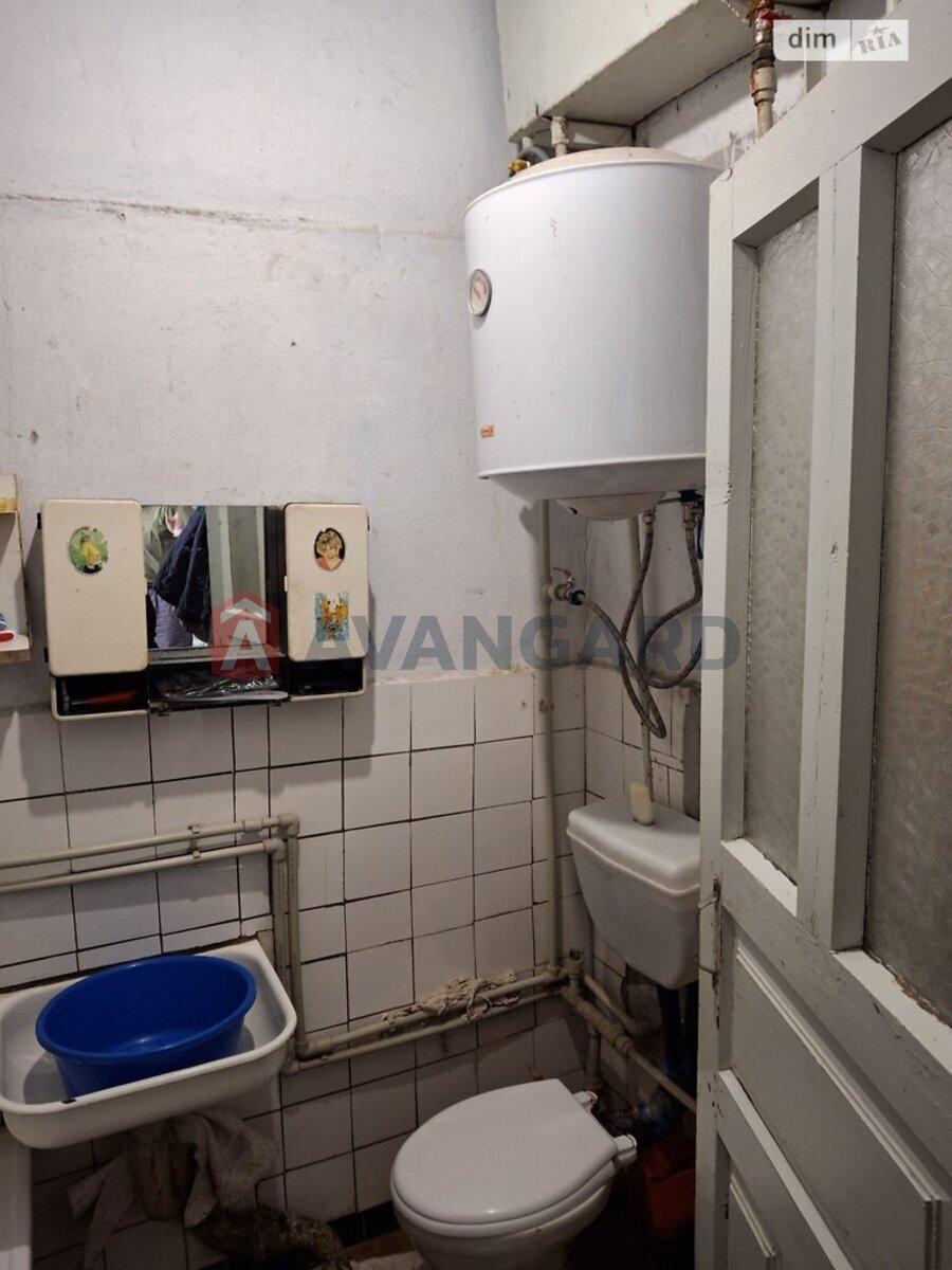 ���, 110 ��.�. ���� 22