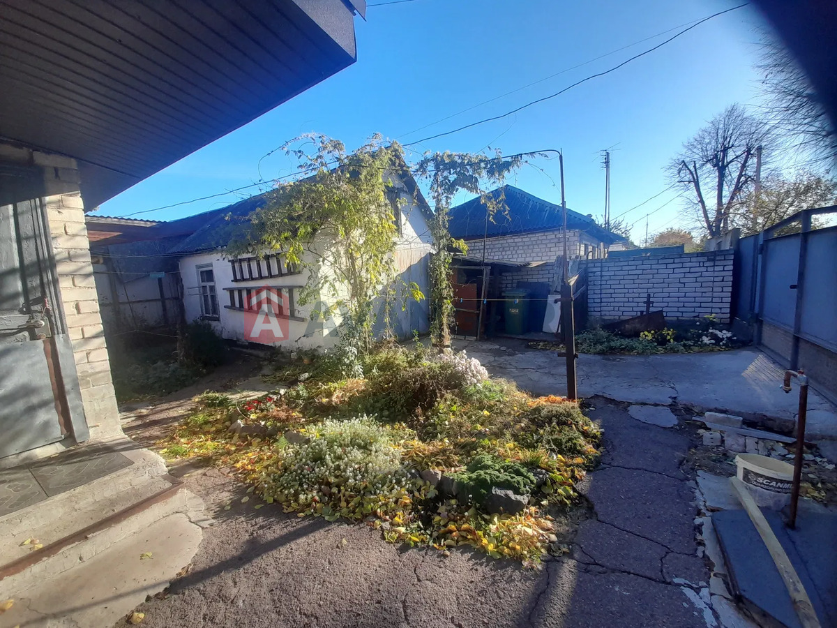 ������� �������, 52 ��.�. ���� 7