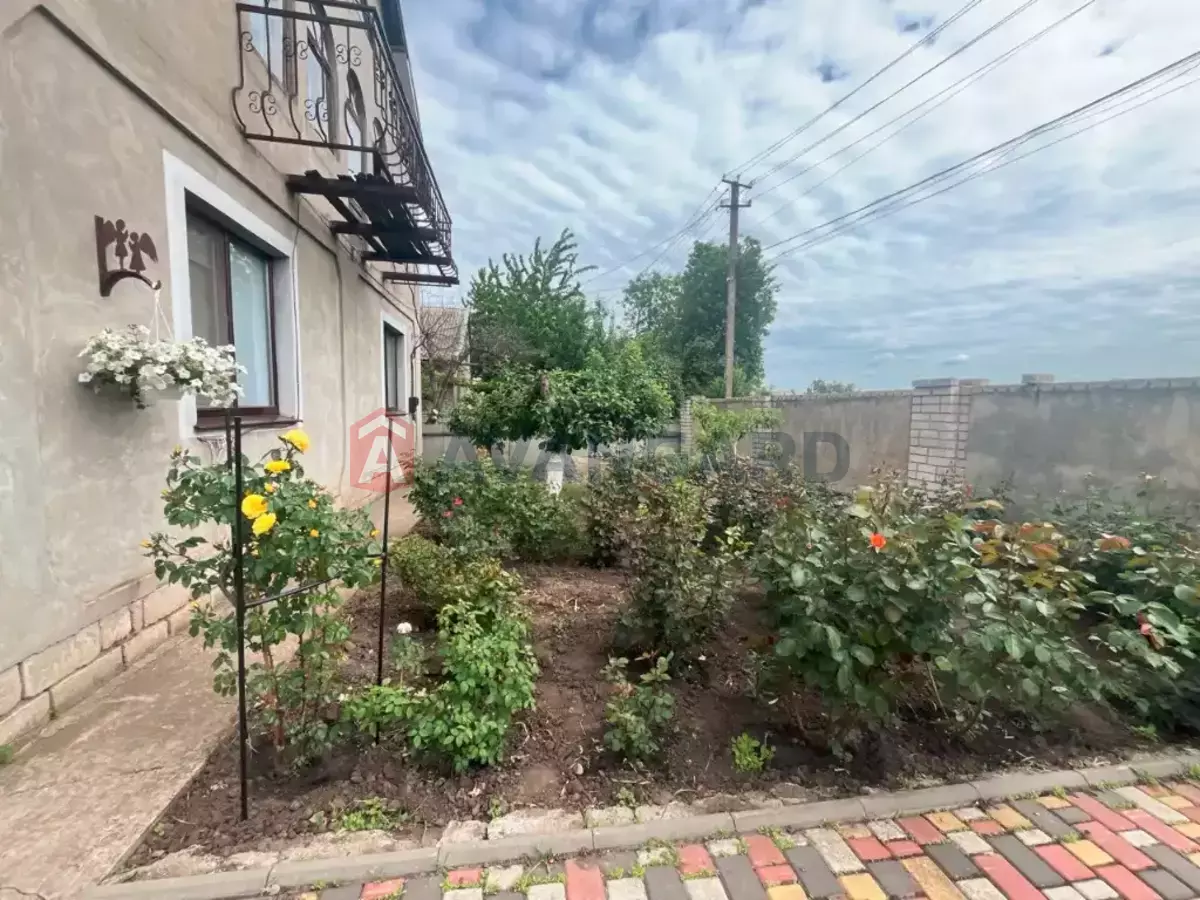 �������, 140 ��.�. ���� 4