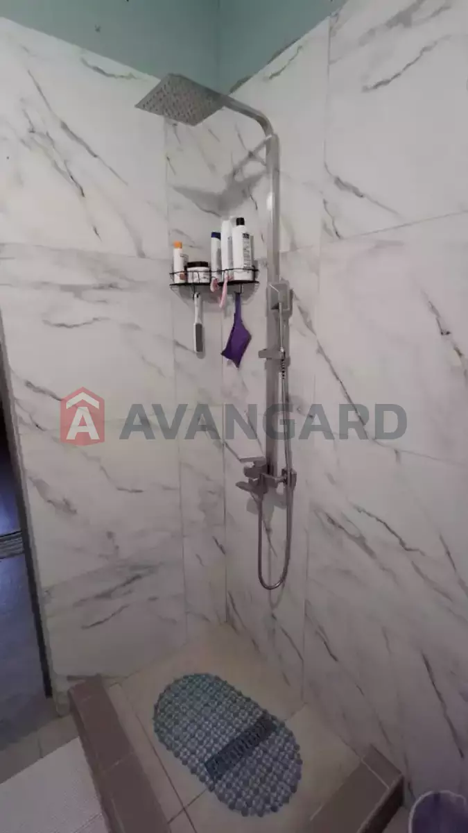 �������, 51 ��.�. ���� 8