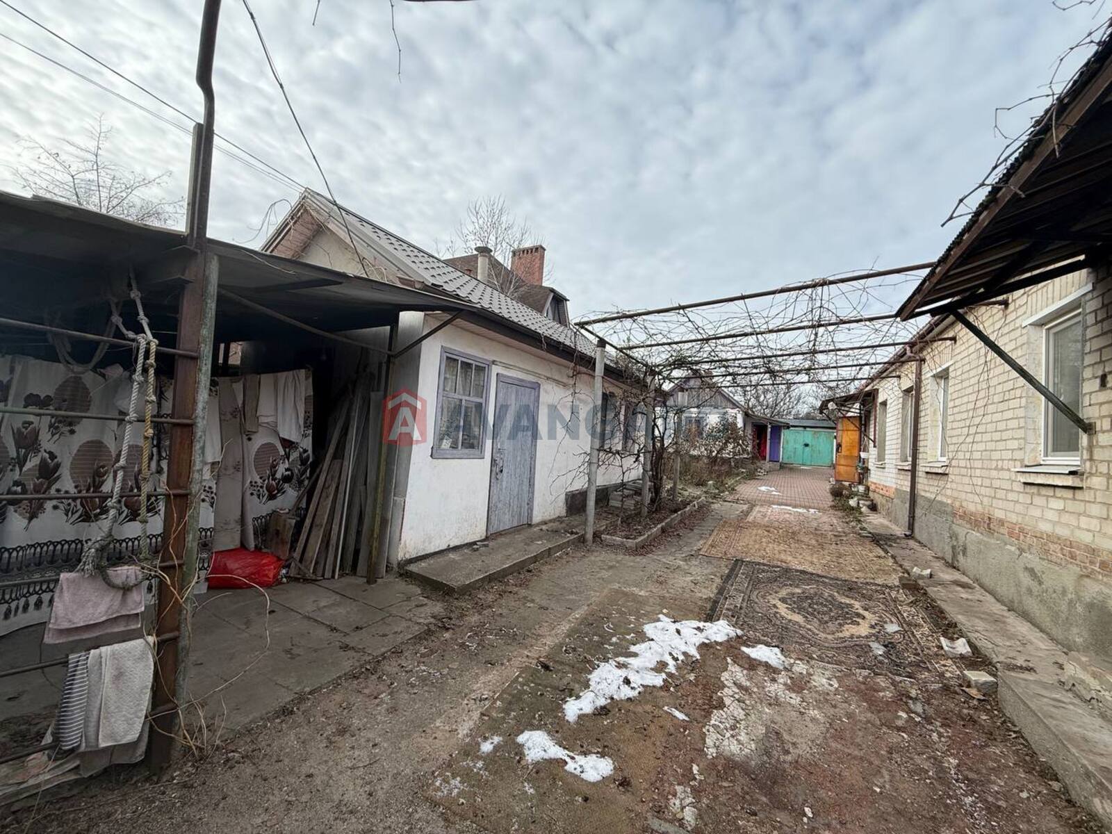 �������, 100 ��.�. ���� 2