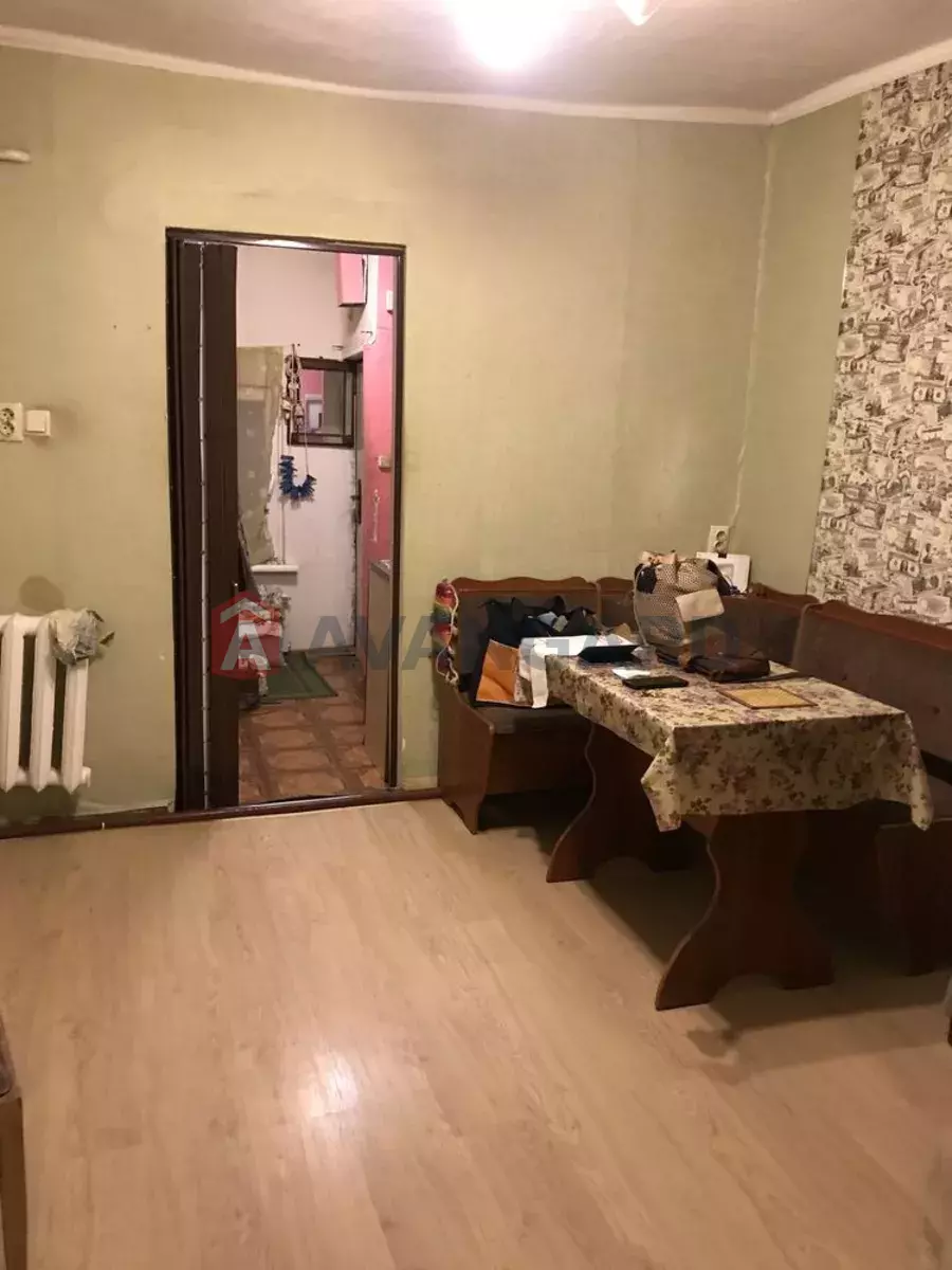 ������� �������, 30 ��.�. ���� 8