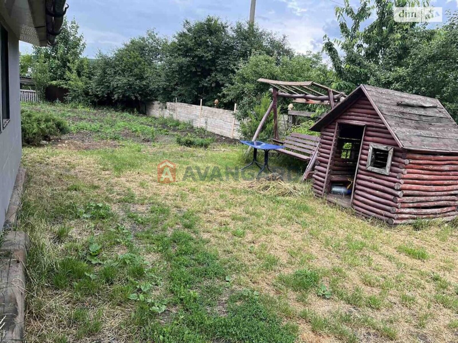 �������, 100 ��.�. ���� 7