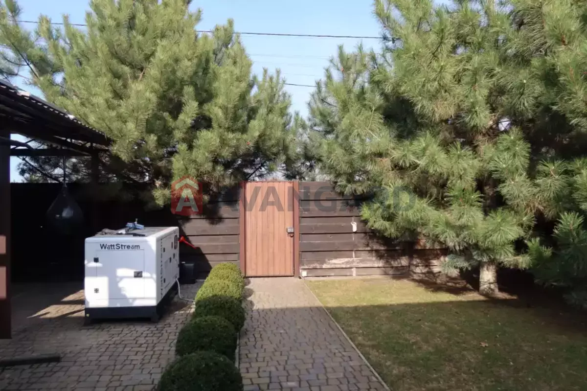 �������, 140 ��.�. ���� 3