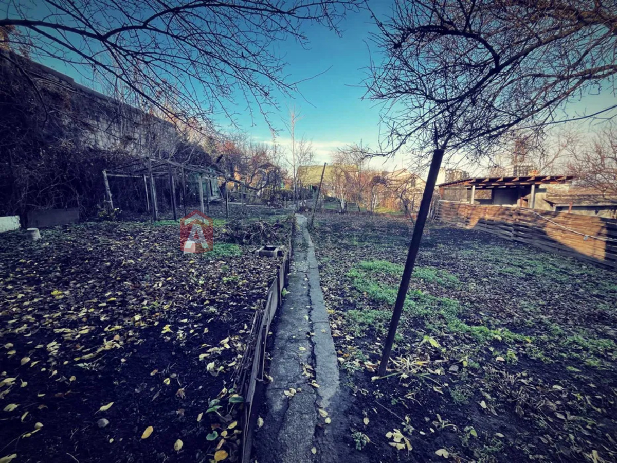 �������, 102 ��.�. ���� 3