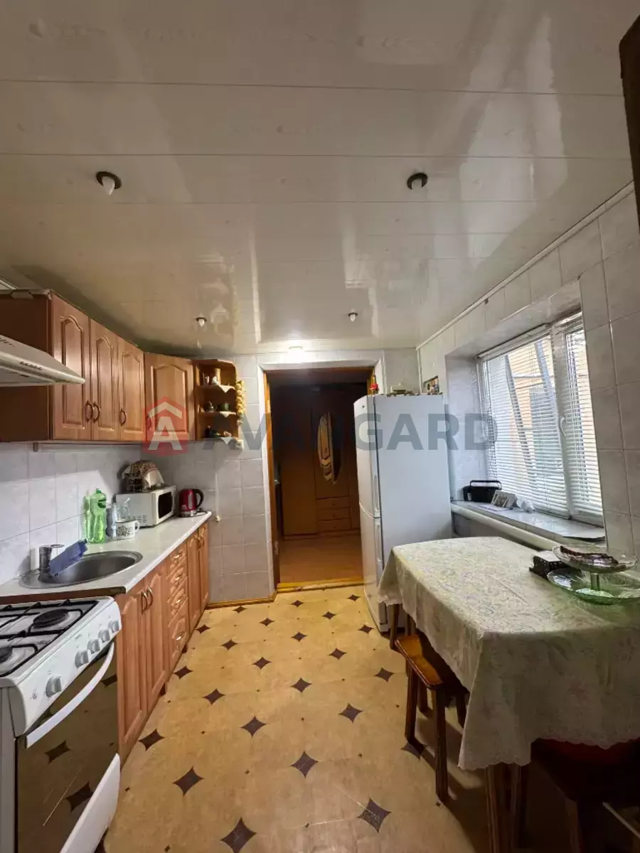 �������, 84 ��.�. ���� 20