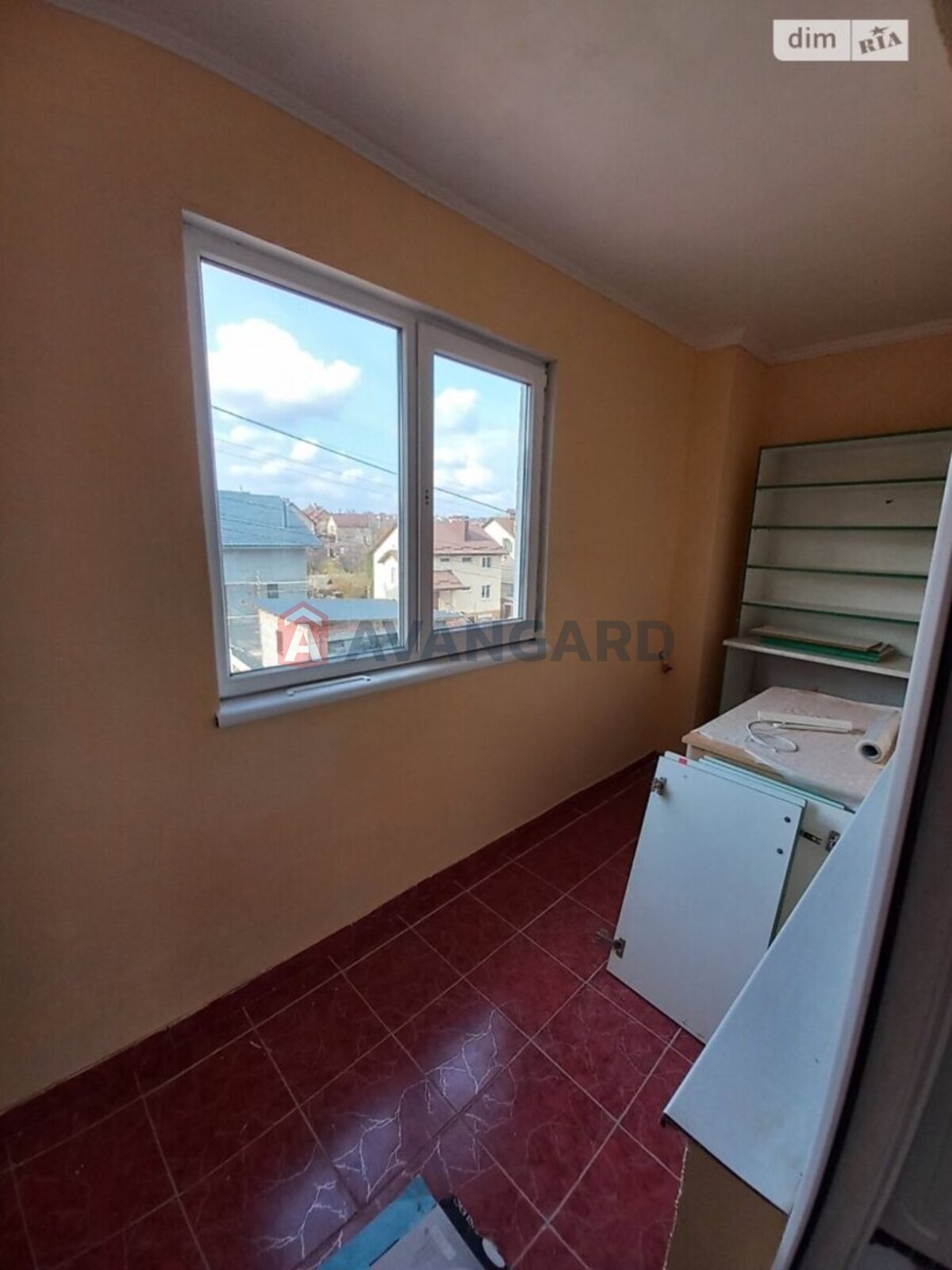 �������, 165 ��.�. ���� 14