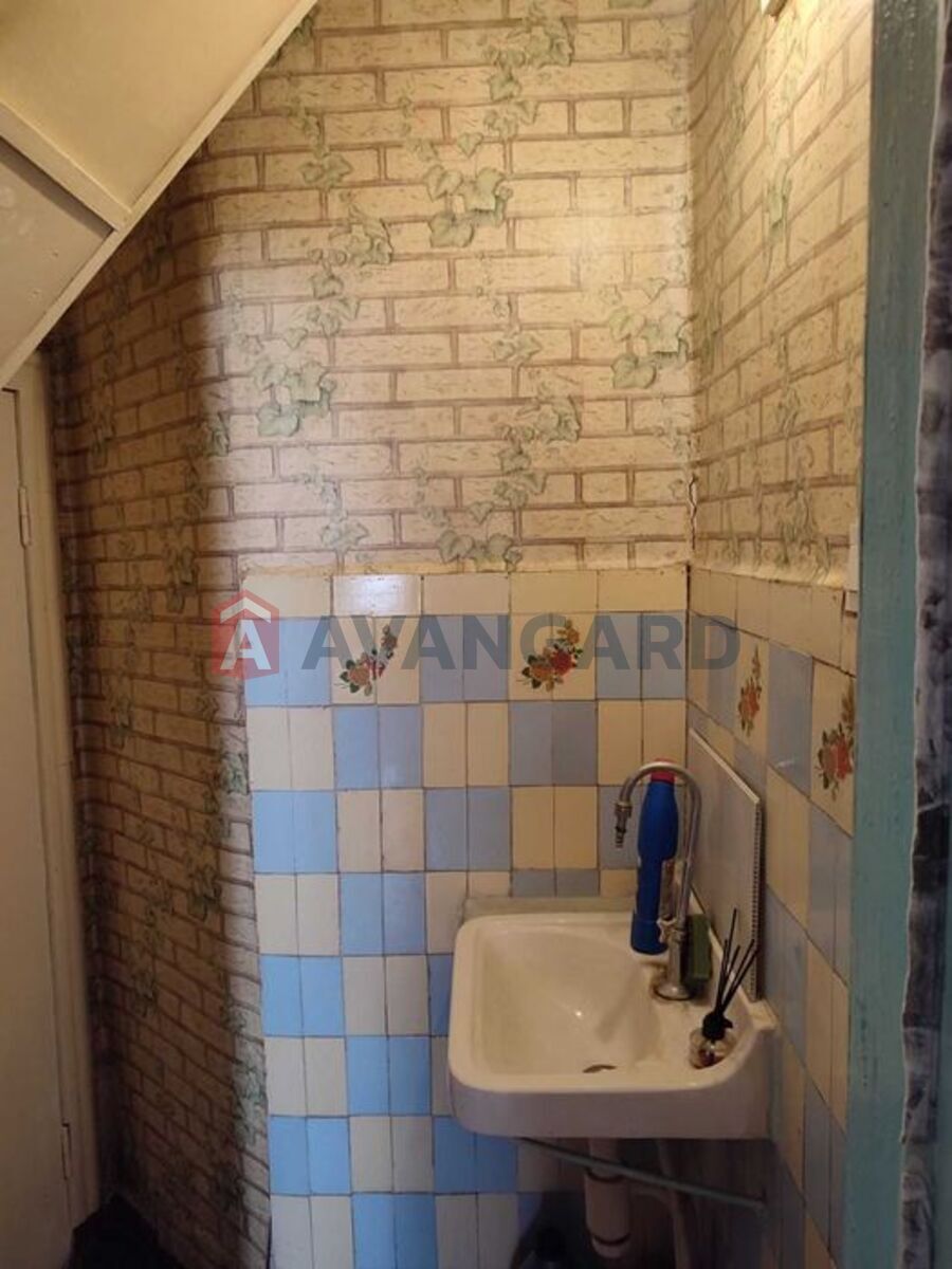 �������, 137 ��.�. ���� 20