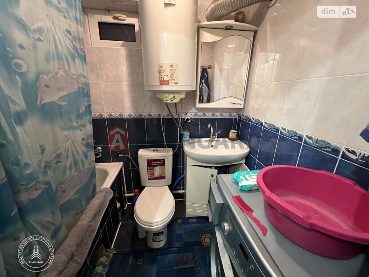 ����� ����, 90 ��.�. ���� 4