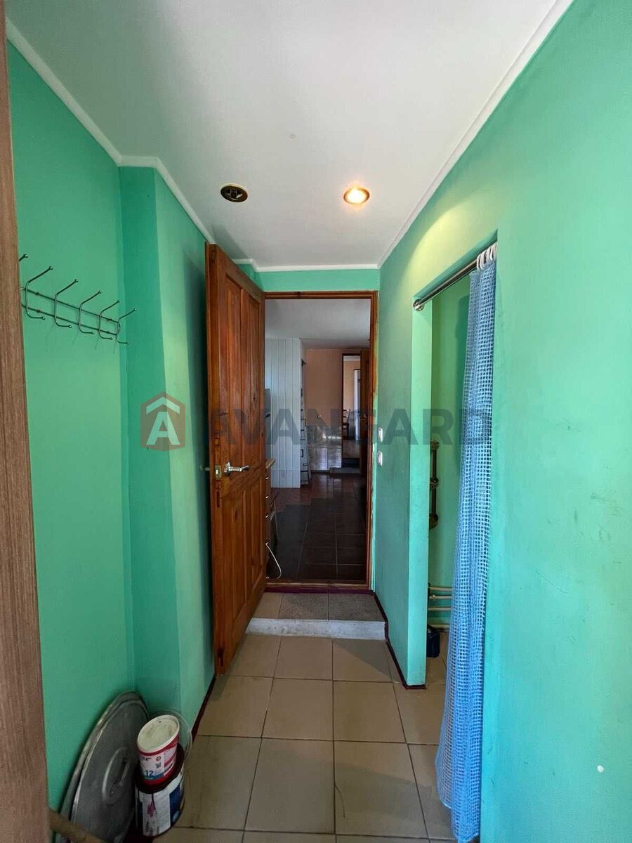 ������� �������, 43 ��.�. ���� 17