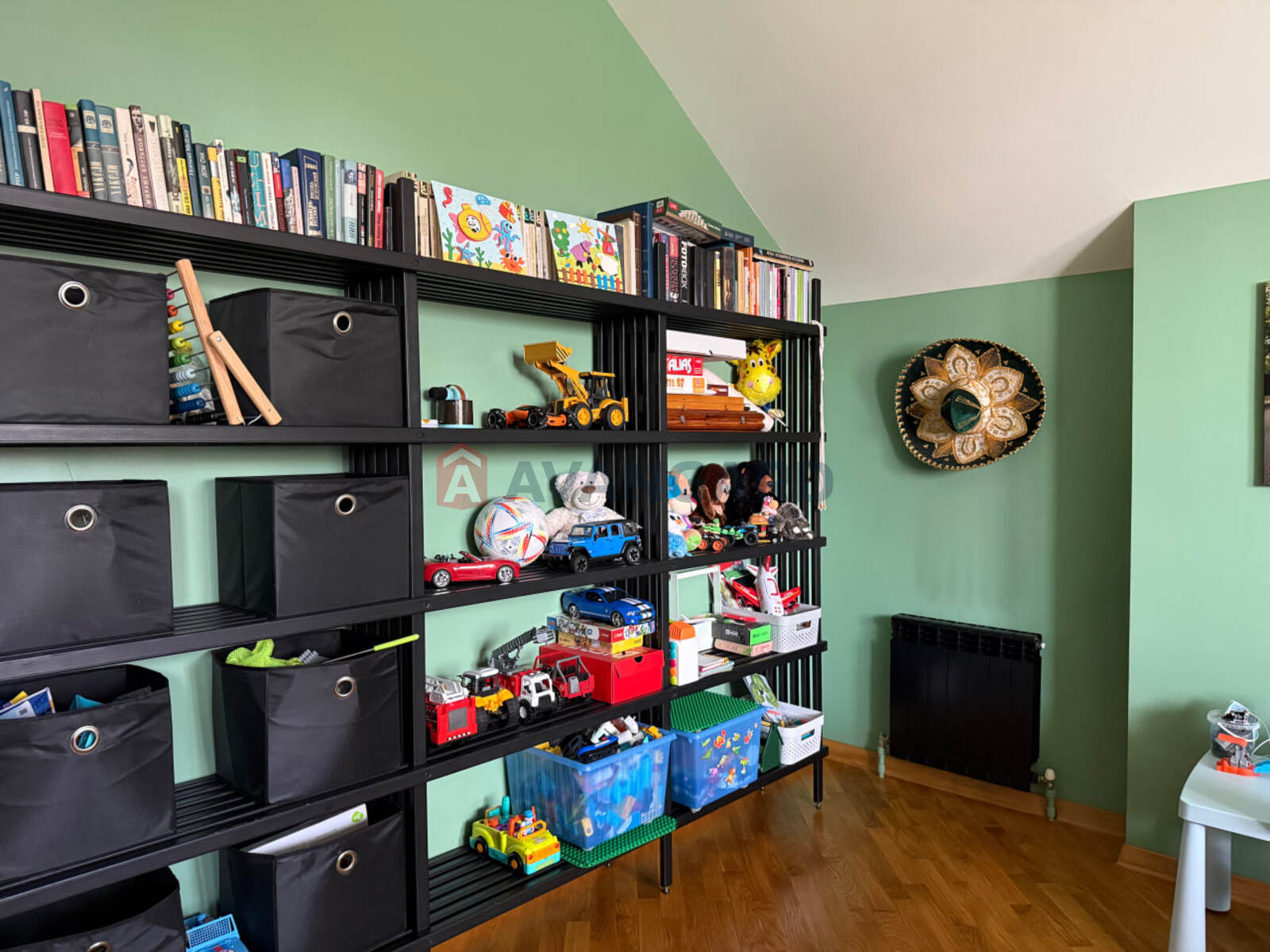 �������, 240 ��.�. ���� 16