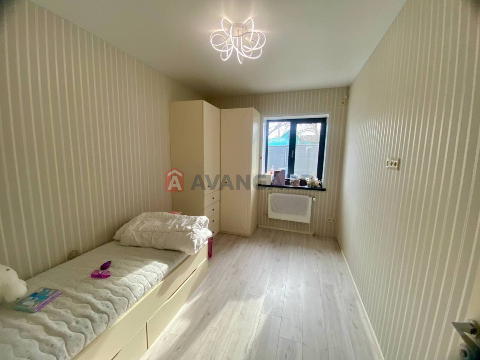 �������, 135 ��.�. ���� 9